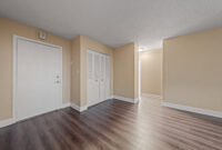 2 Bed, 2 Bath – Split