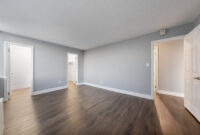 3 Bed, 2 Bath – Corner