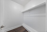 3 Bed, 2 Bath – Corner