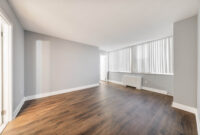 3 Bed, 2 Bath – Corner