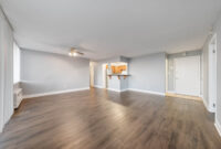 3 Bed, 2 Bath – Corner