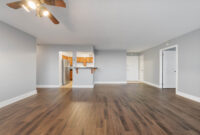 3 Bed, 2 Bath – Corner